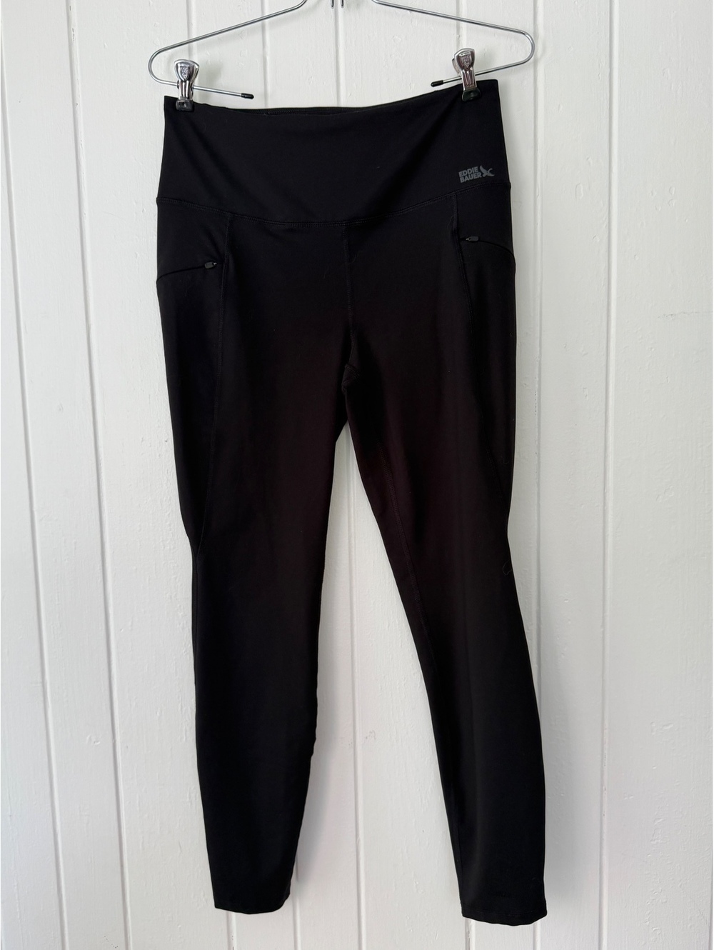 Eddie Bauer Women's Black Athletic Leggings Size M